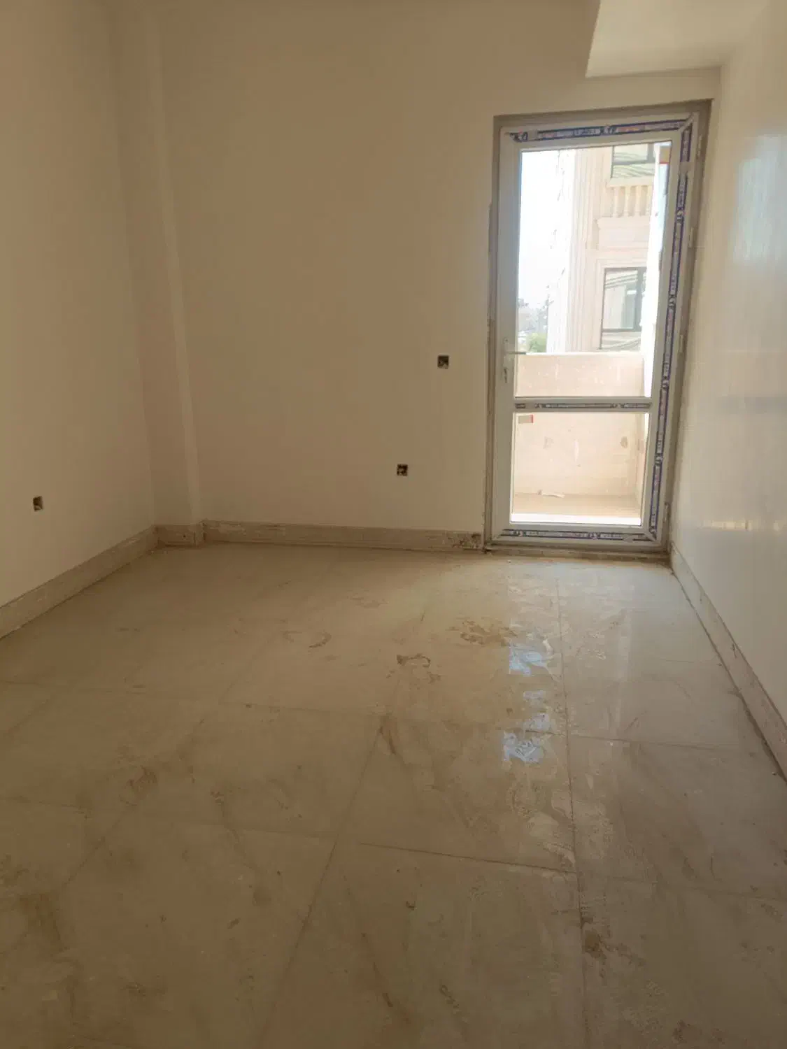 فروش واحد ۱۰۰متری /کلید نخورده /قلنبر|فروش آپارتمان|زاهدان, |دیوار