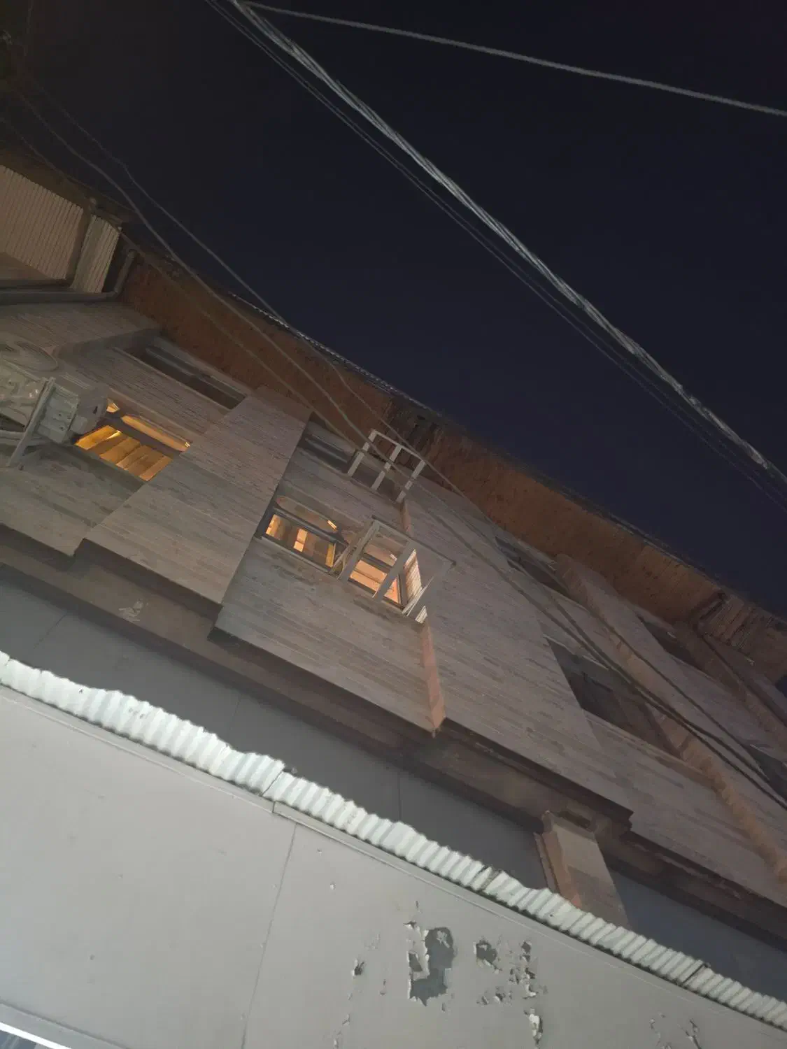 اجاره سه واحد آپارتمان برای هتل رستوران|اجارهٔ آپارتمان|رشت, بازار|دیوار