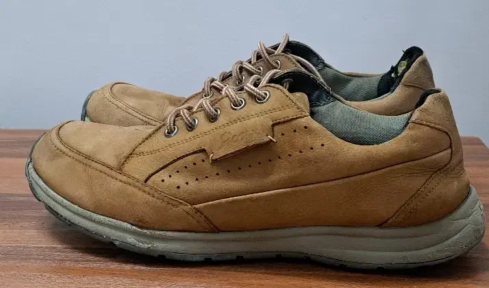 کفش چرمی سایز۴۷|کیف، کفش، کمربند|بروجرد, |دیوار