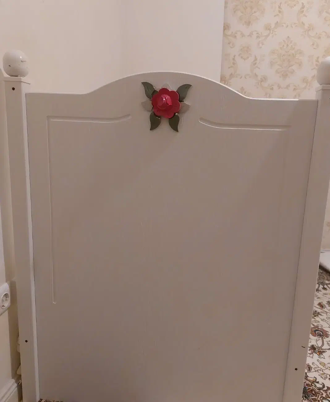 تخت کودک|تخت و صندلی بچه|مشهد, دانشجو|دیوار