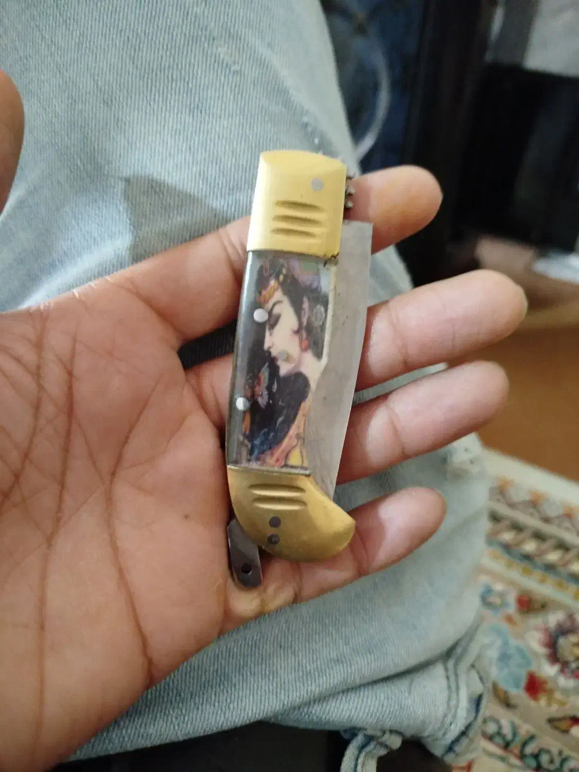 چاقو 7دنده|کلکسیون اشیاء عتیقه|شیروان (خراسان), |دیوار