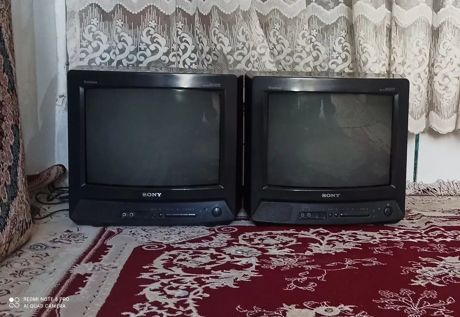 تلویزیون سونی ۱۴اینج عتیقه|کلکسیون اشیاء عتیقه|کرمانشاه, |دیوار