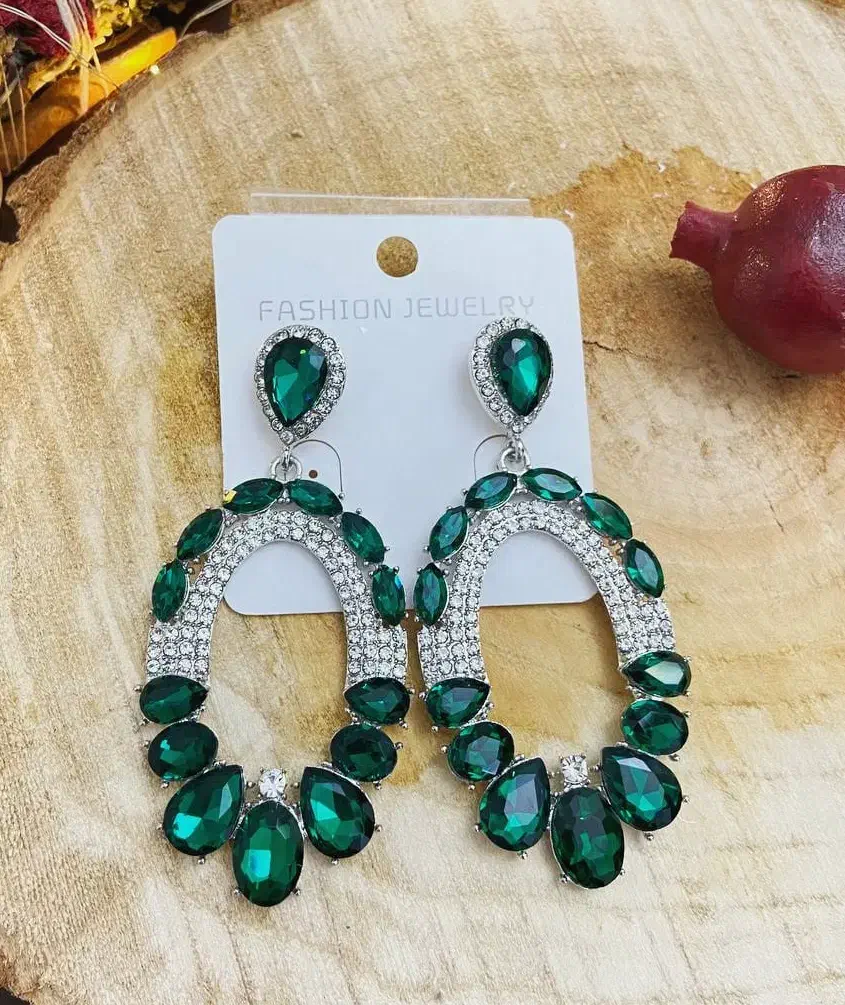 گوشواره مجلسی کریستالی نگین سبز یلدایی|بدلیجات|تهران, تهرانپارس غربی|دیوار