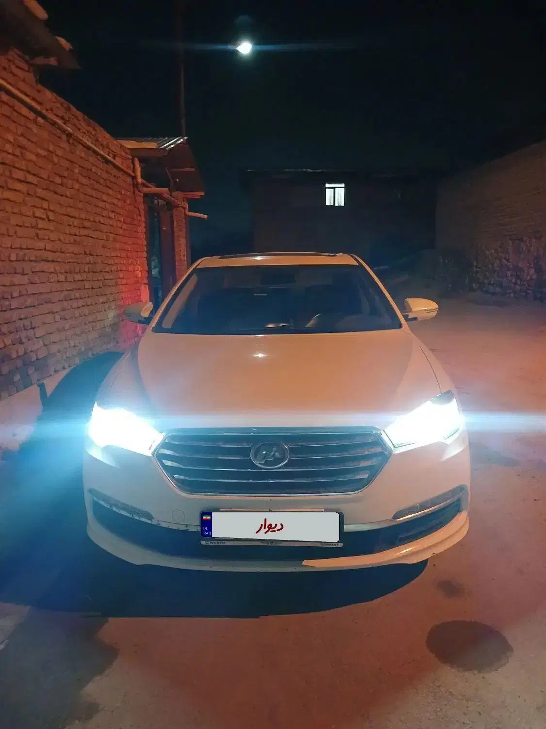 لیفان ۸۲۰ مدل ۱۳۹۶|خودرو سواری و وانت|هشتگرد, شهرک گلها|دیوار