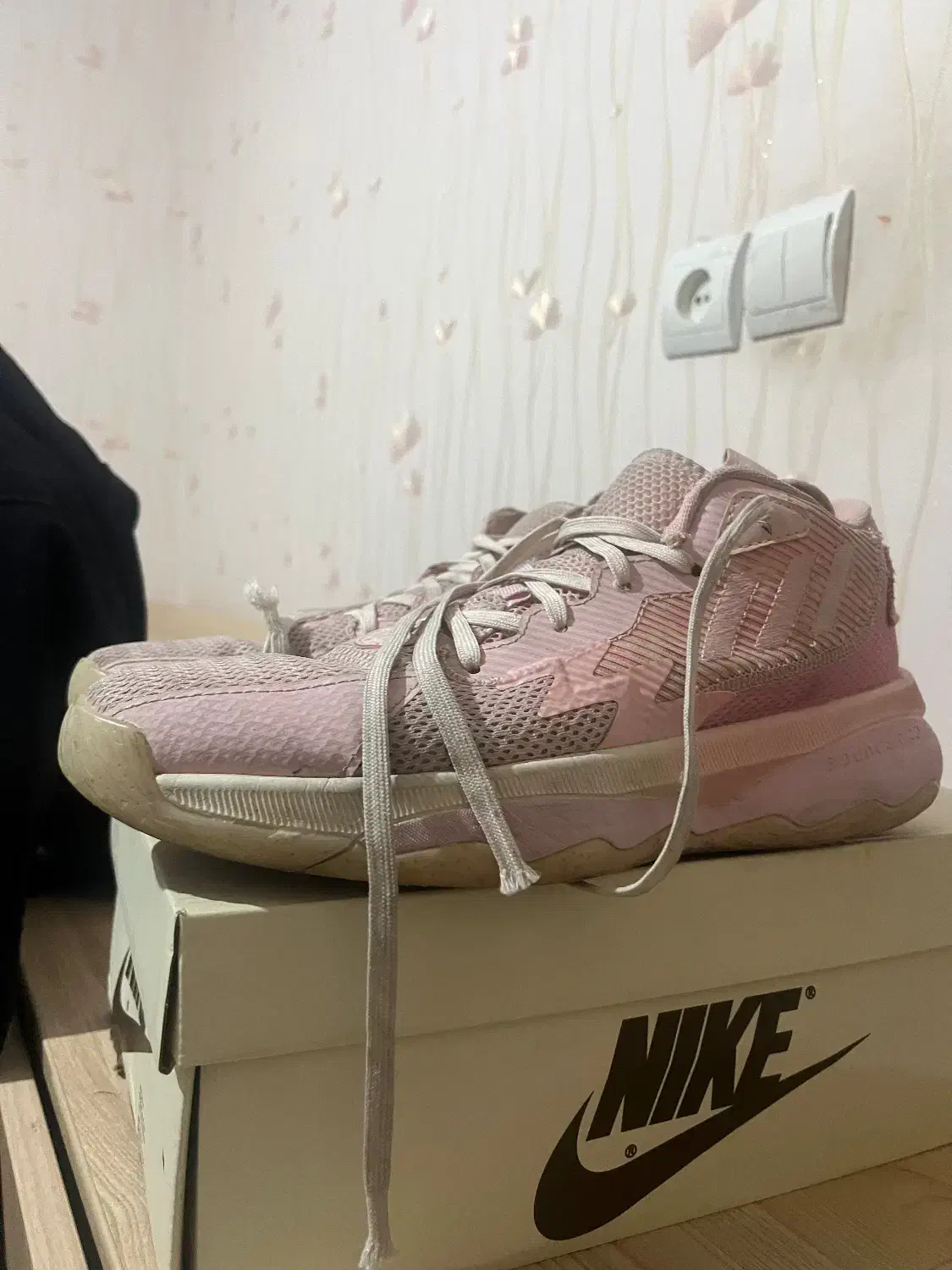 کفش ورزشی|کیف، کفش، کمربند|گرگان, |دیوار