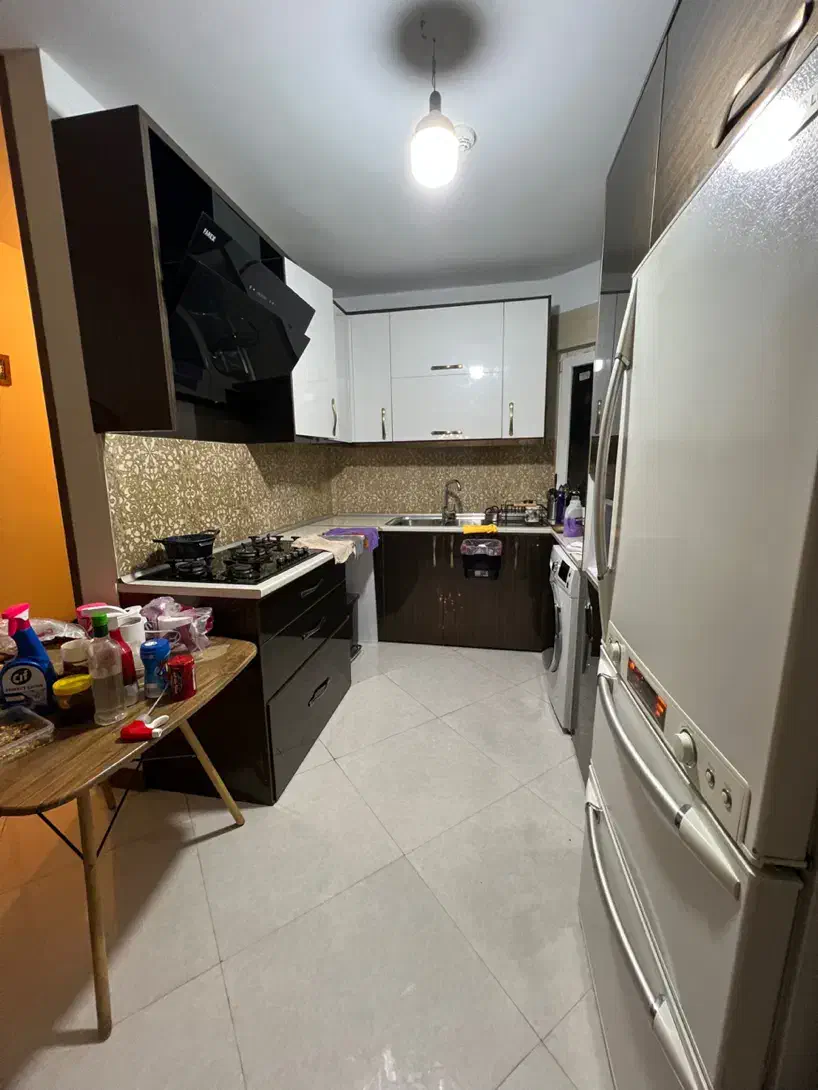 ۸۵ متر ۲ خواب طبقه ۹ ویودار حتی مجرد