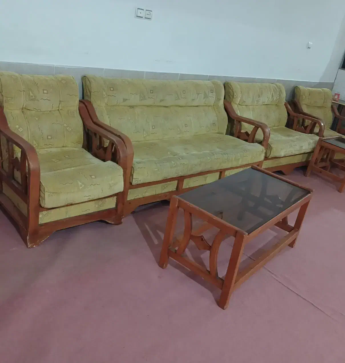 مبل هفت نفره|مبلمان خانگی و میز عسلی|بیجار, |دیوار