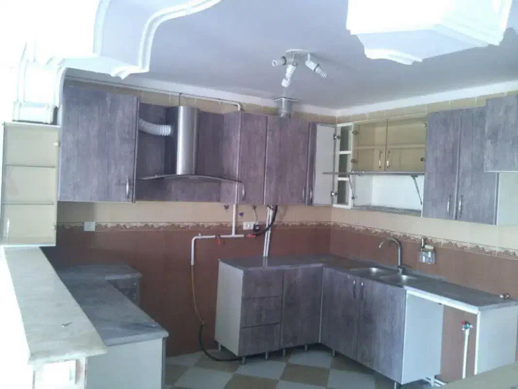 اپارتمان یک خواب خیابان دستغیب|اجارهٔ آپارتمان|کرمان, |دیوار