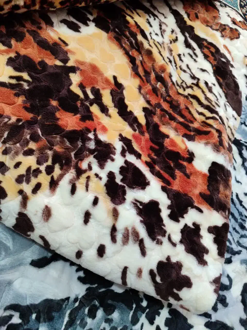 پتو|رختخواب، بالش، پتو|خرمدره, |دیوار