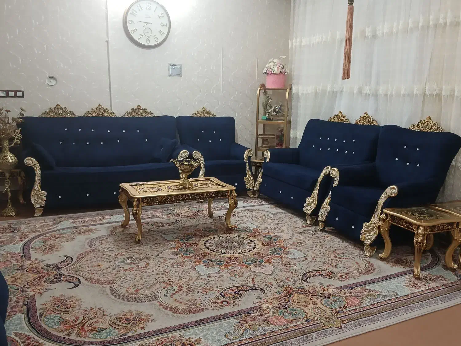 مبل فروشی هفت نفره در حد نو|مبلمان خانگی و میز عسلی|صائین قلعه, |دیوار