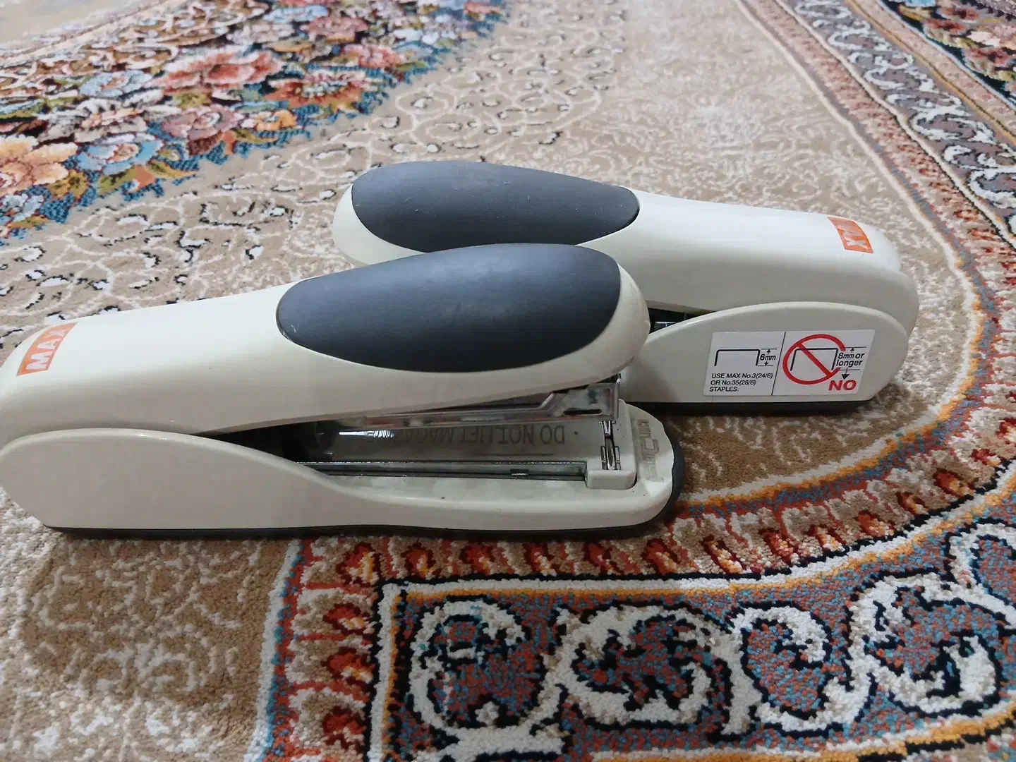 منگنه مکس|لوازم التحریر|تهران, پرستار|دیوار