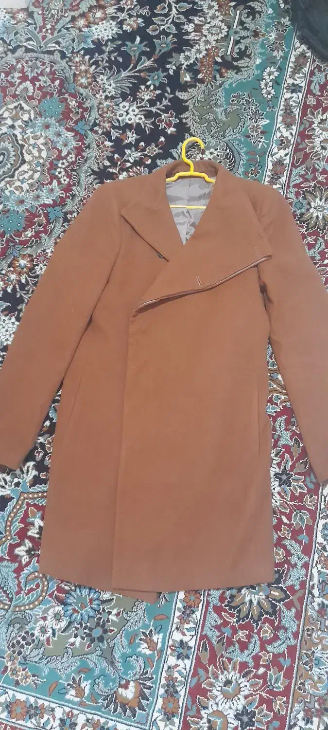 پالتو رسپینا یقه ایتالیایی رنگ شتری|لباس|شاهین‌شهر, شهرک میلاد|دیوار