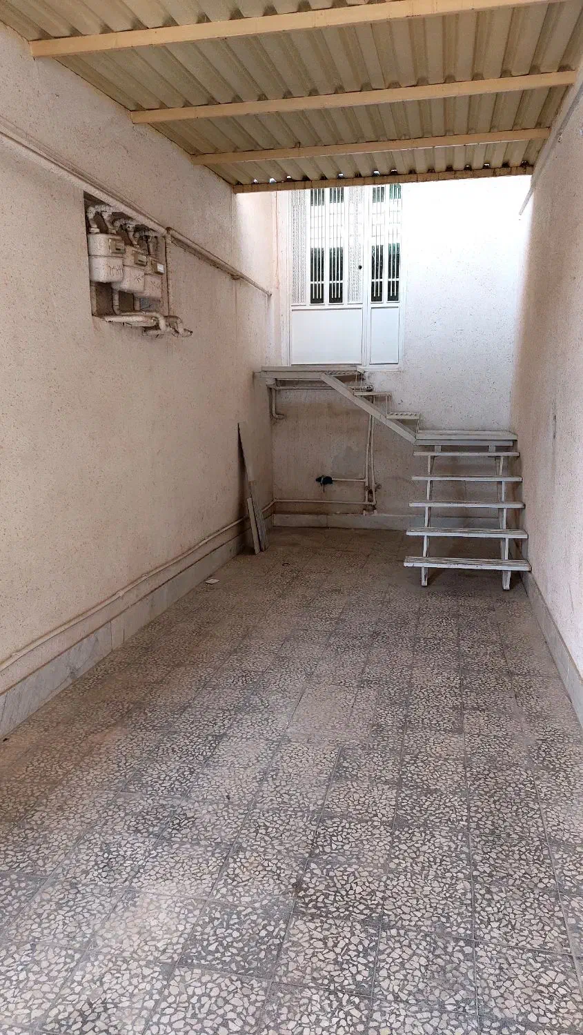 منزل دربست اجاره طبقه اول|اجارهٔ خانه و ویلا|کاشان, فاز ۲ ناجی آباد|دیوار