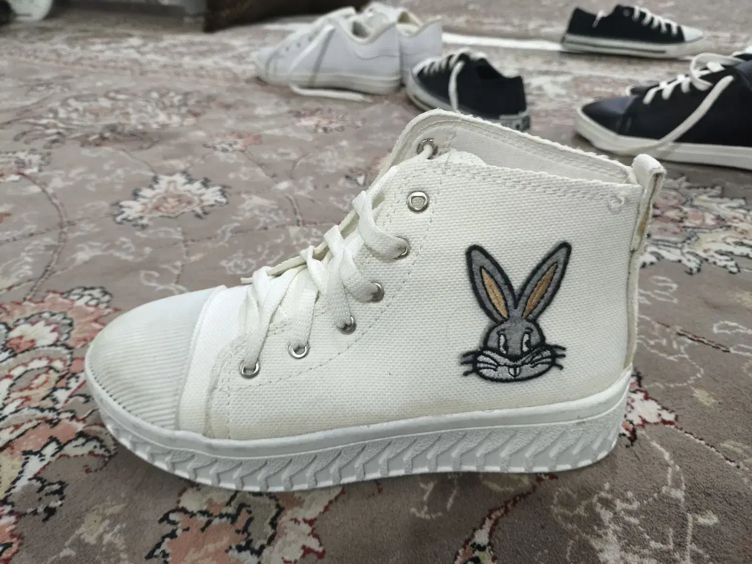 تعدادی کفش تک سایز از 130تومن تا 380تومن مقطوع|کیف، کفش، کمربند|جهرم, |دیوار