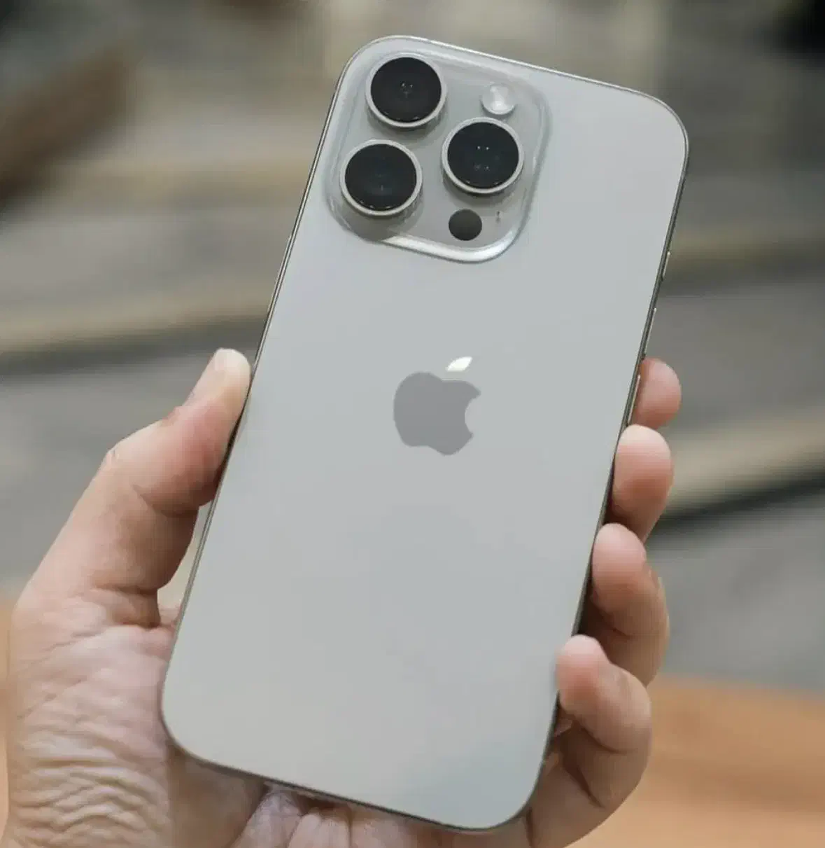 iPhone 15 Promax Za Battrey 100|موبایل|مشهد, حسین‌آباد|دیوار