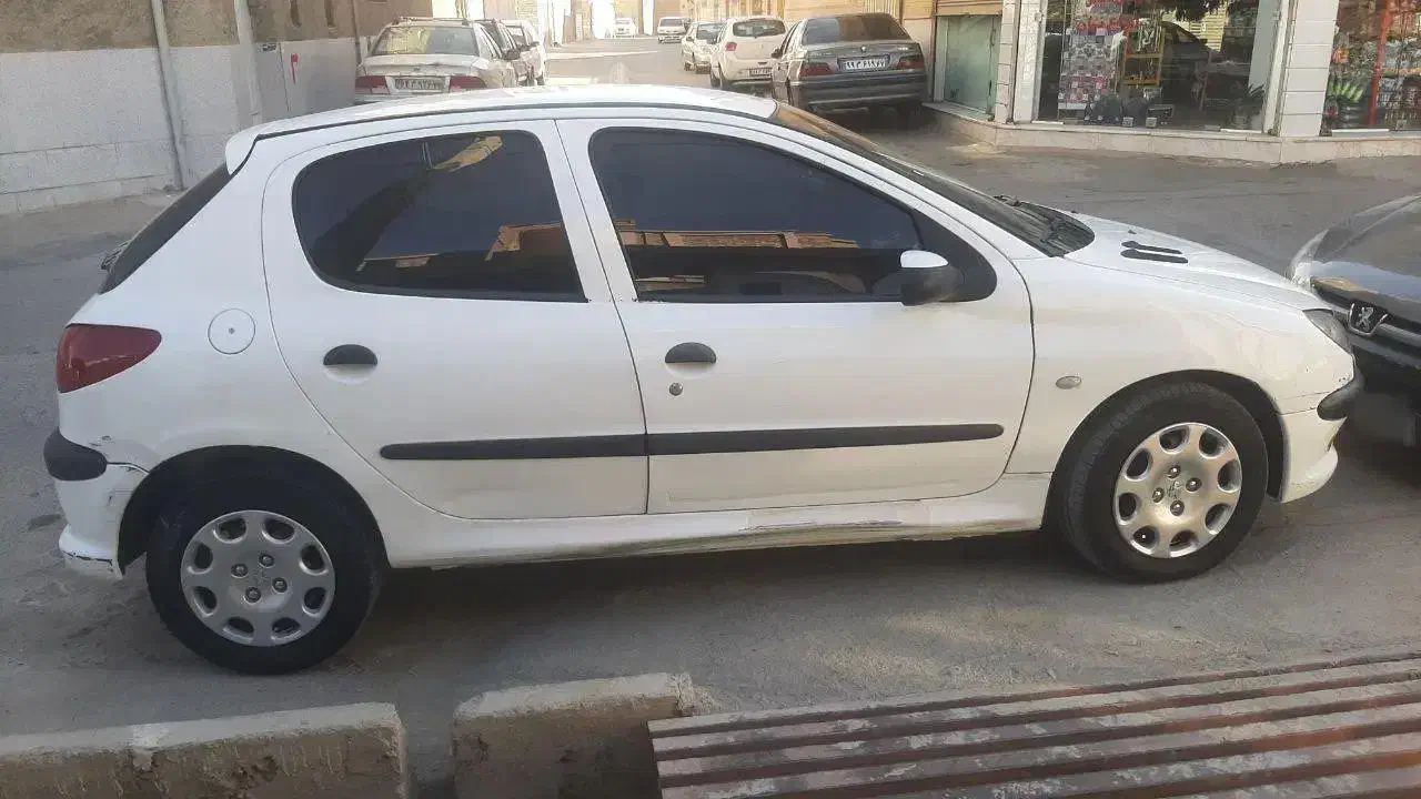 ۲۰۶ مدل ۹۸|خودرو سواری و وانت|نجف‌آباد, فردوسی شمالی|دیوار