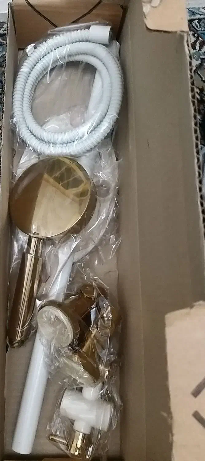 علم دوش تلفنی سفید طلا|لوازم حمام|اراک, |دیوار