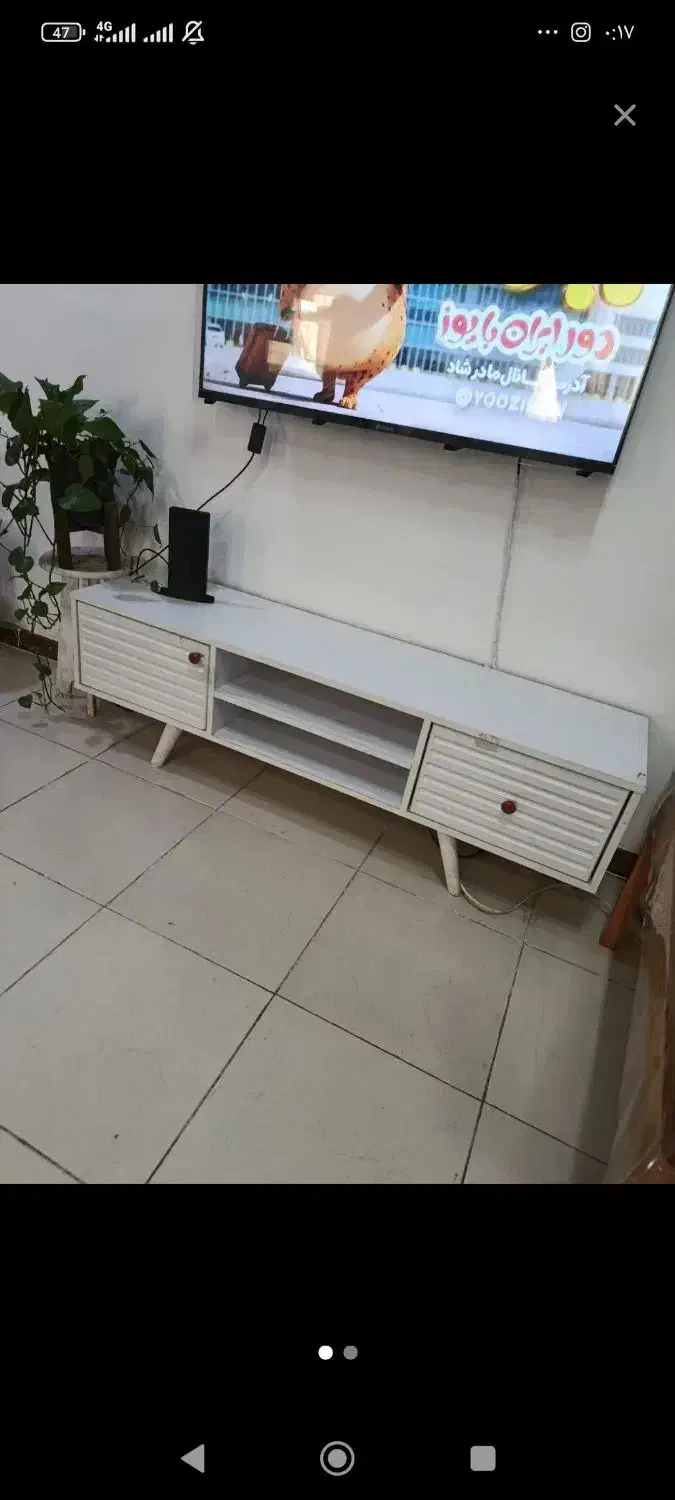میز Tv  تمیز در حد نو|میز تلویزیون|دوگنبدان, |دیوار
