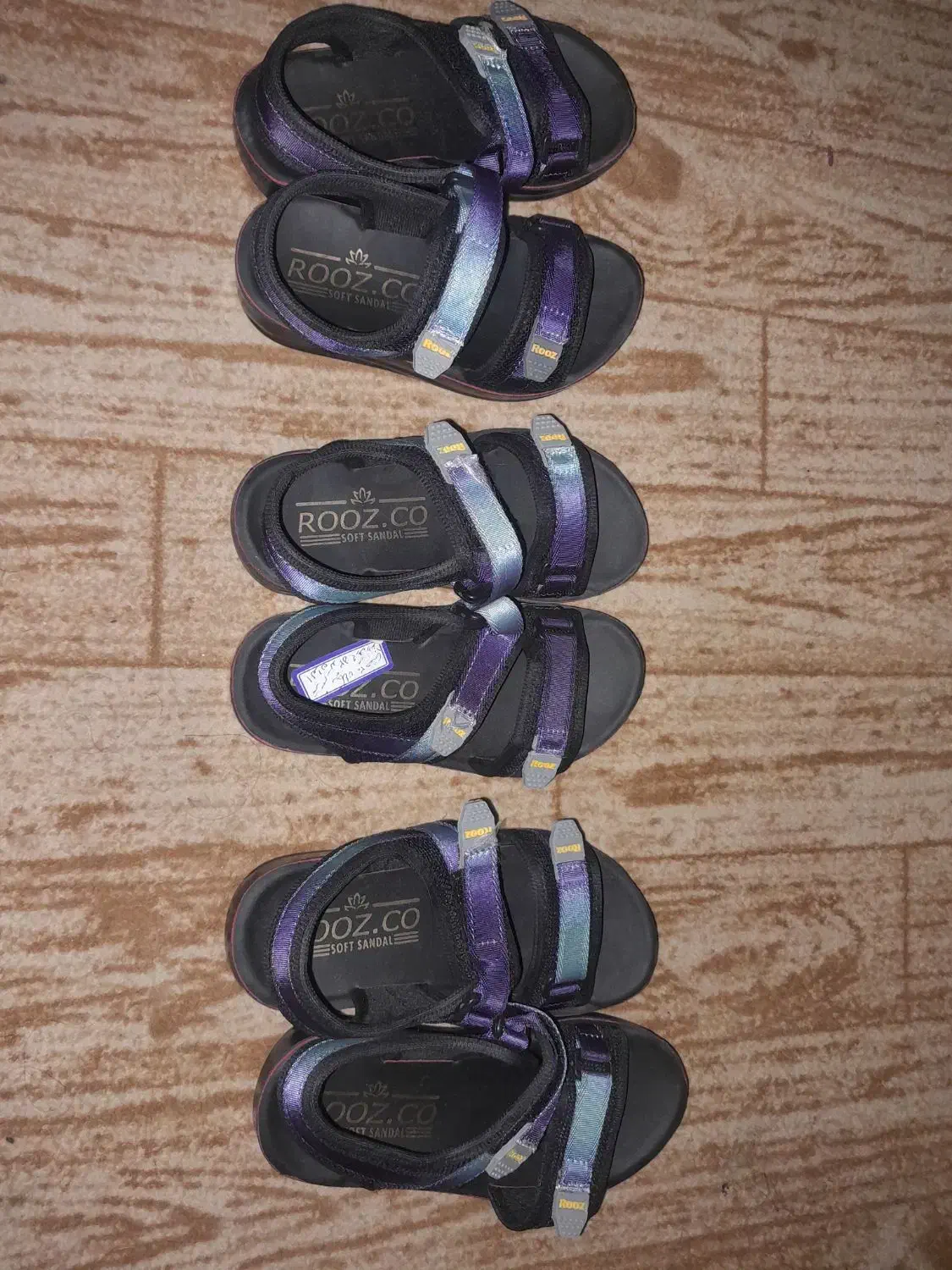 صندل|کیف، کفش، کمربند|بندر کنگان, |دیوار