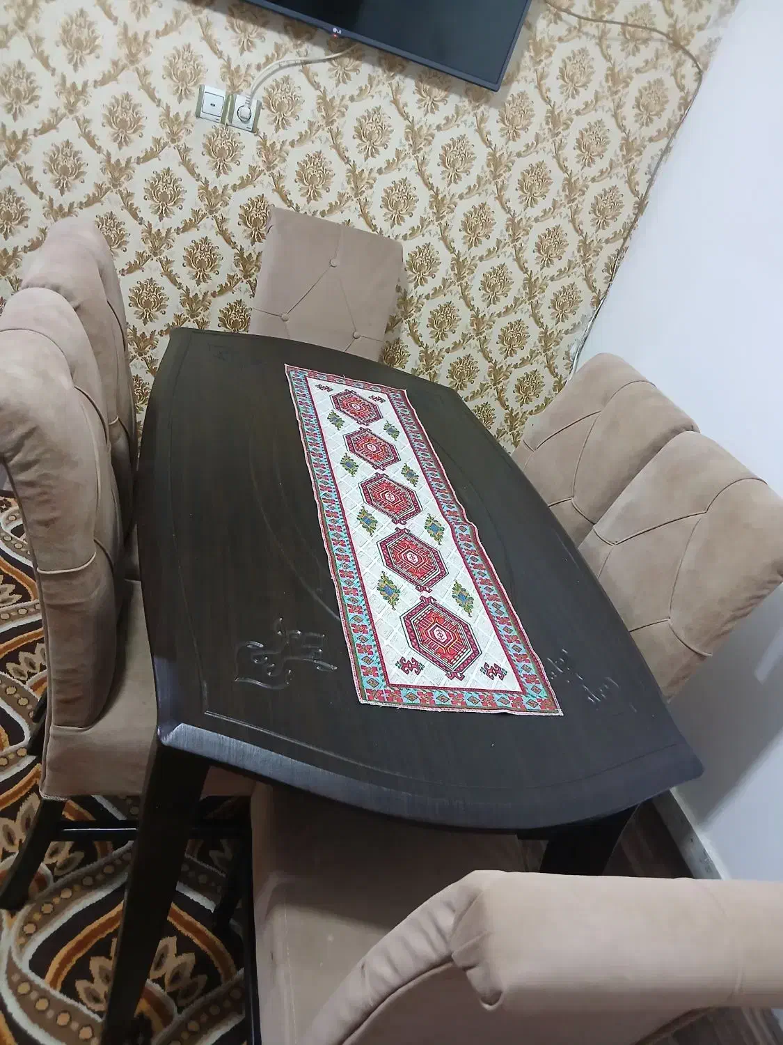 مبل،میزناهارخوری،میزعسلی|مبلمان خانگی و میز عسلی|قائم‌شهر, |دیوار