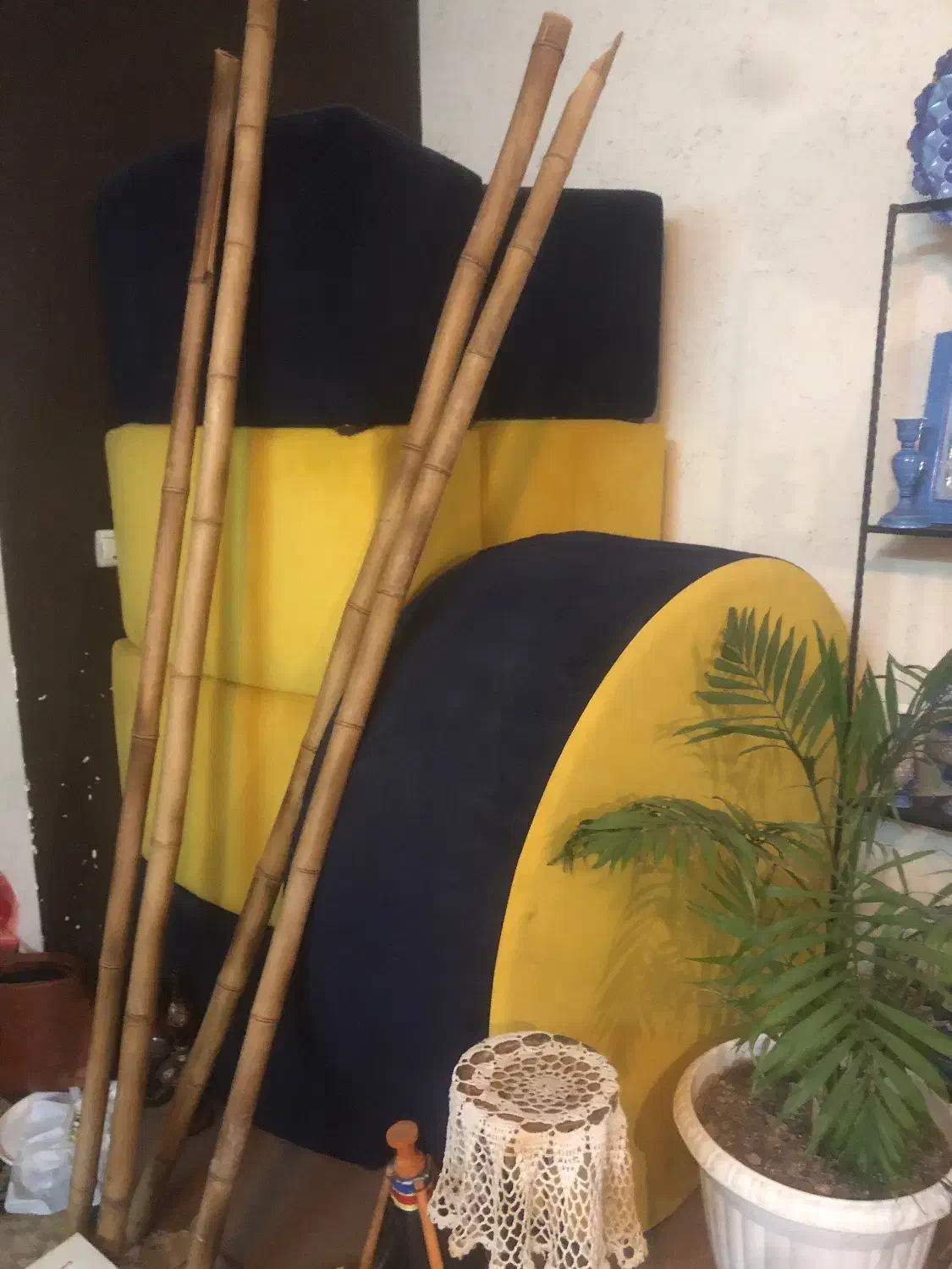 مبل گرد مینیمال ۷ نفره|مبلمان خانگی و میز عسلی|شیراز, شهرک جماران|دیوار