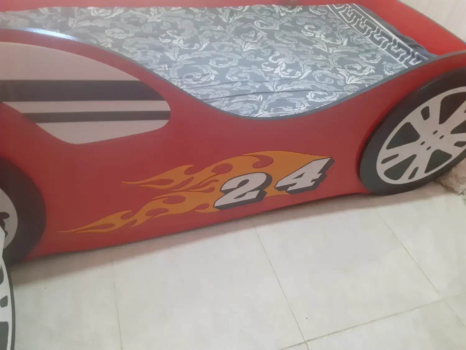 سرویس  خواب نوجوان شرکتی طرح ماشین|تخت و سرویس خواب|صدرا-فارس, فاز ۱|دیوار