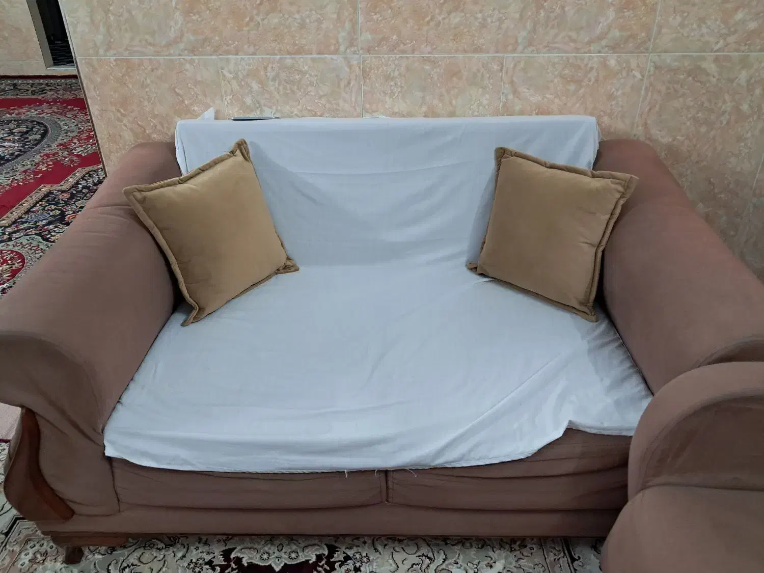 مبل و جلو مبلی|مبلمان خانگی و میز عسلی|قم, قلعه کامکار|دیوار