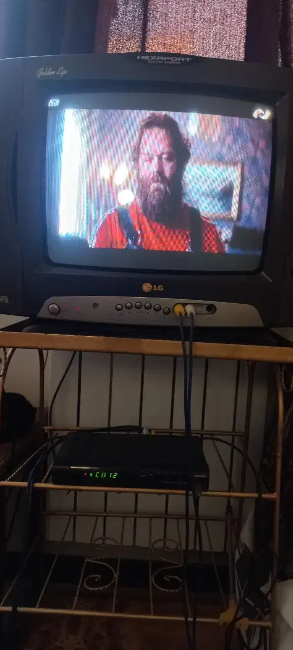 تلویزیون و گیرنده دیجیتال|تلویزیون و پروژکتور|تهران, ائمه اطهار|دیوار