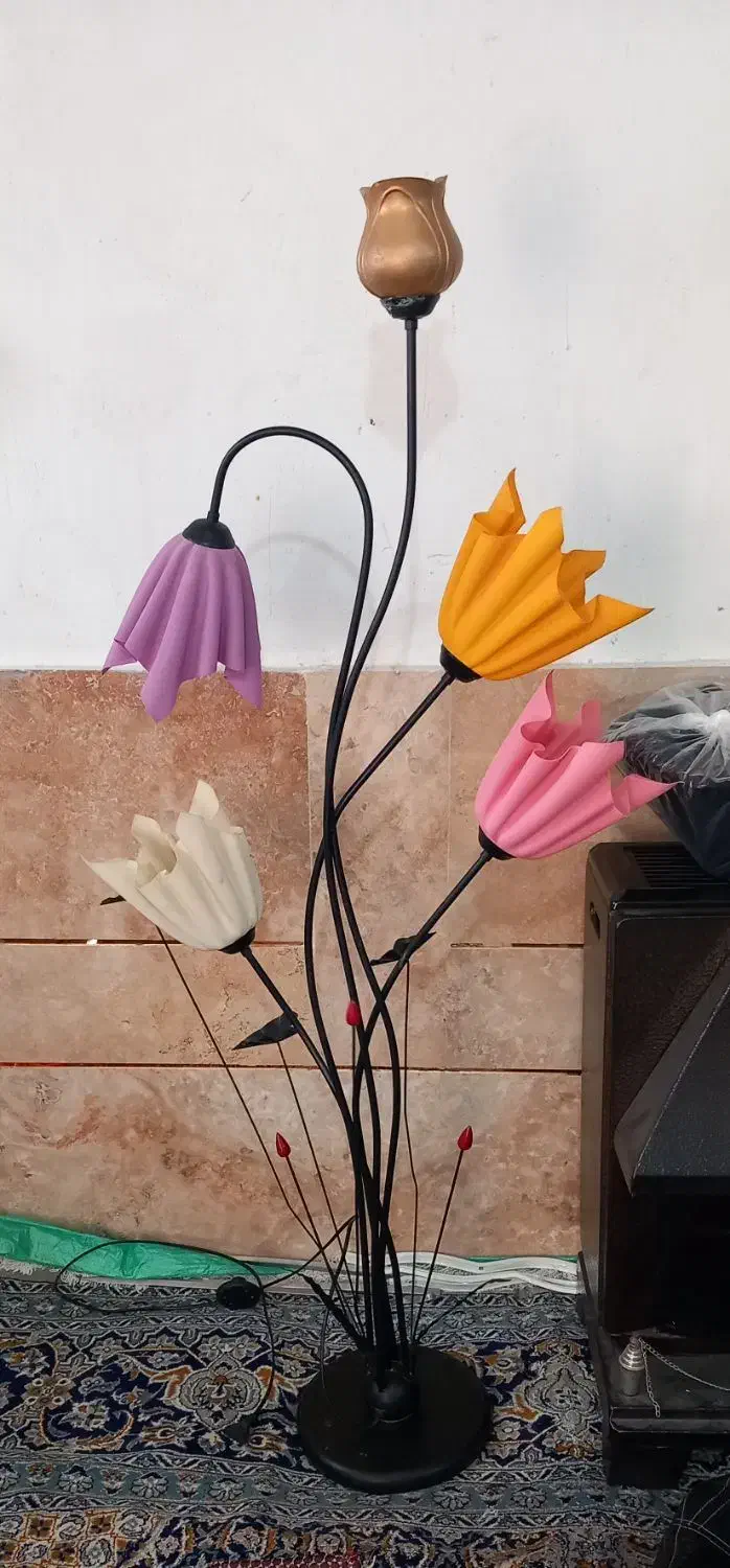 کنار سالن|لوستر و چراغ آویز|اردبیل, |دیوار