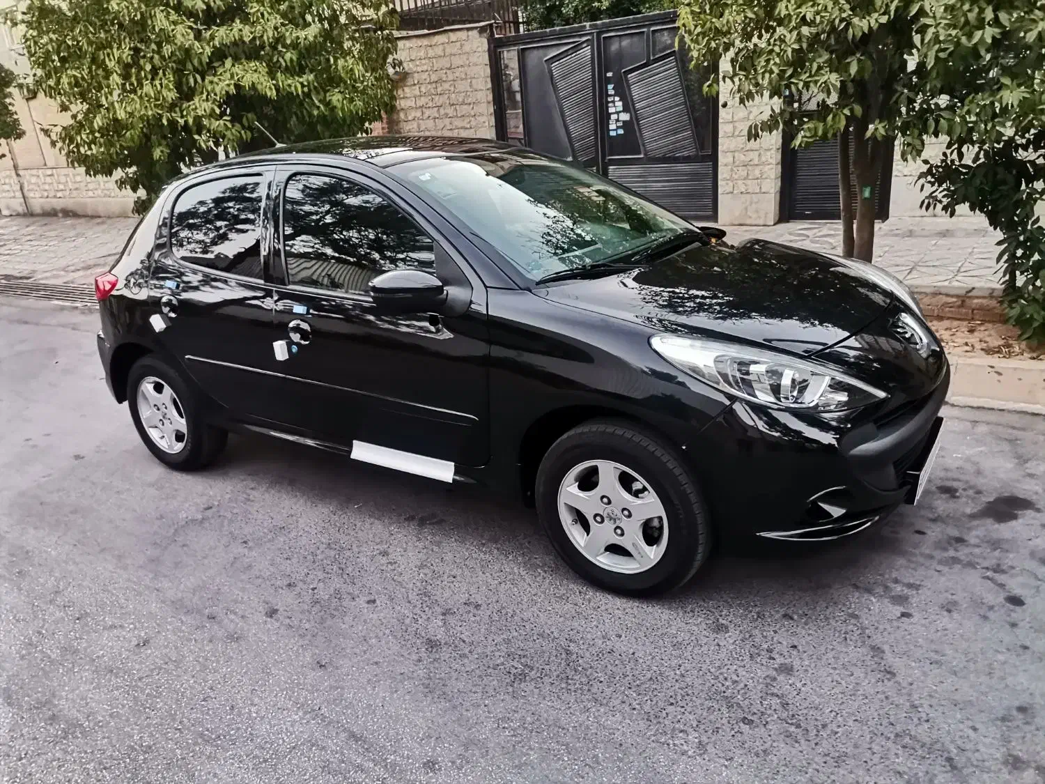 207 اتوماتیک پانوراما 1403 مشکی آبنوس|خودرو سواری و وانت|شیراز, اصلاحنژاد|دیوار