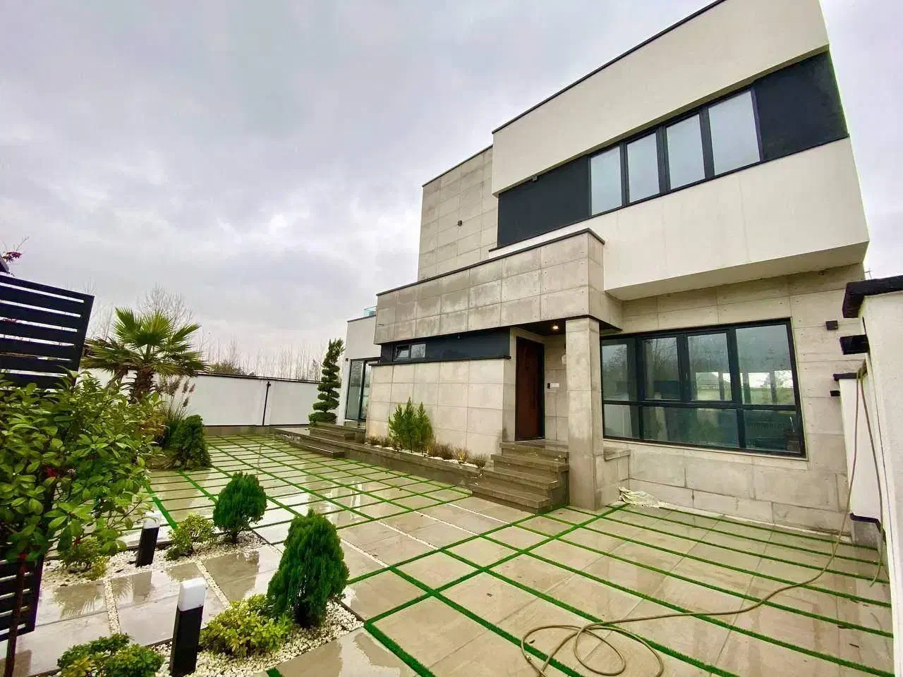 سازنده برند و معروف خیلی مهمه/پیشنهاد ویژه ما هستش|فروش خانه و ویلا|رشت, منظریه|دیوار