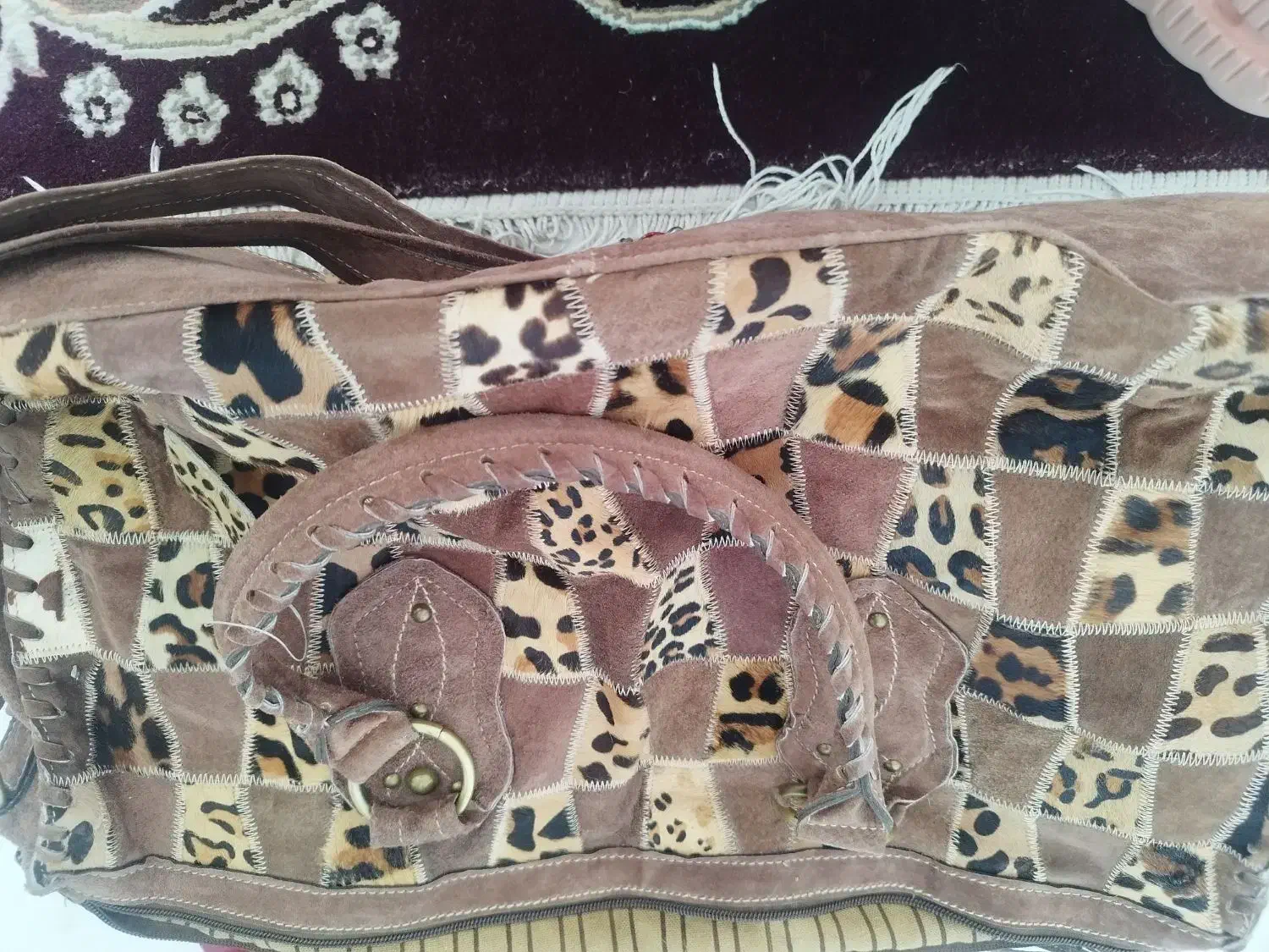 کیف وکفش|کیف، کفش، کمربند|شیراز, شیشه‌گری|دیوار