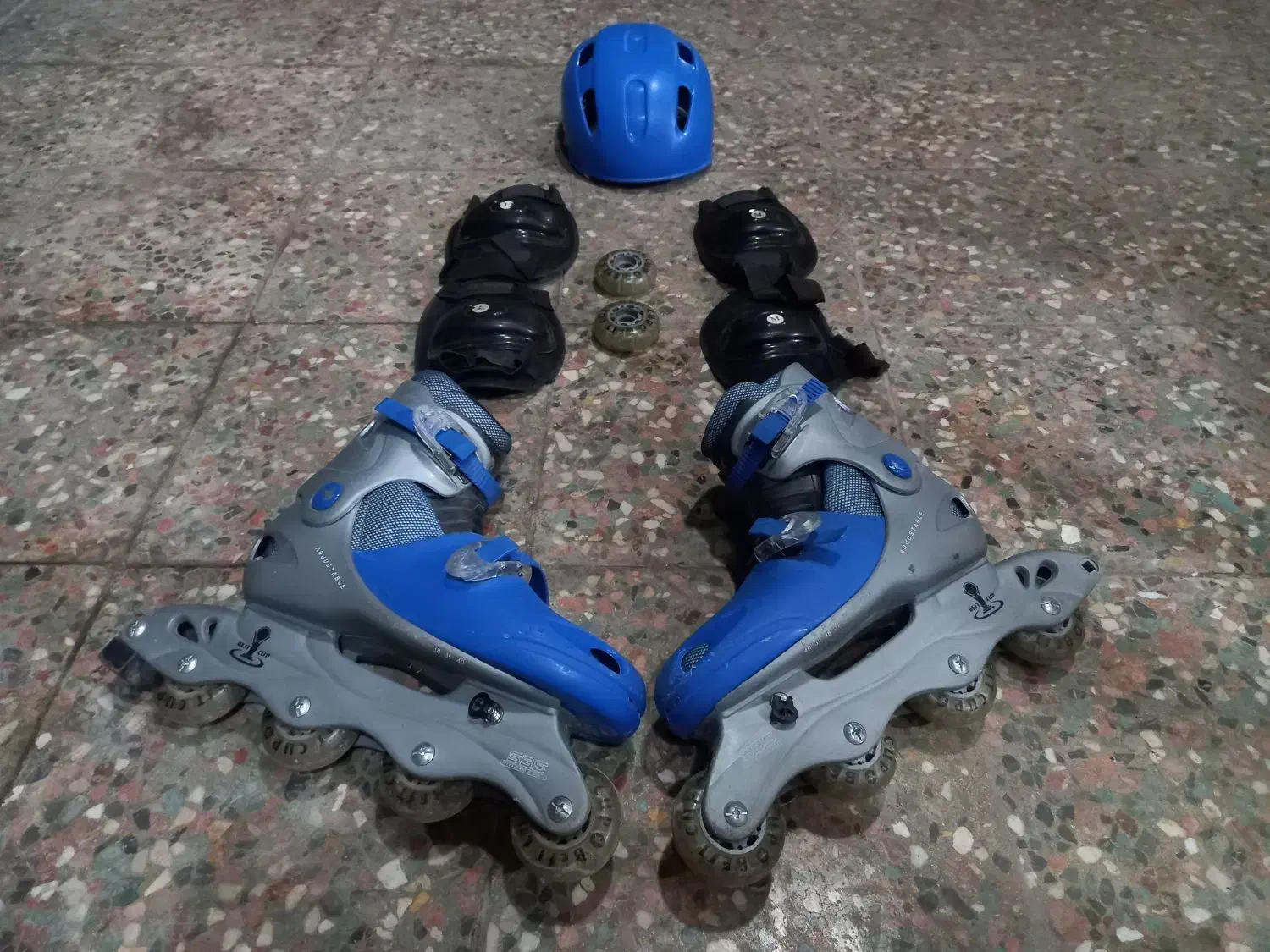 اسکیت به همراه لوازم|دوچرخه، اسکیت، اسکوتر|مبارکه, |دیوار