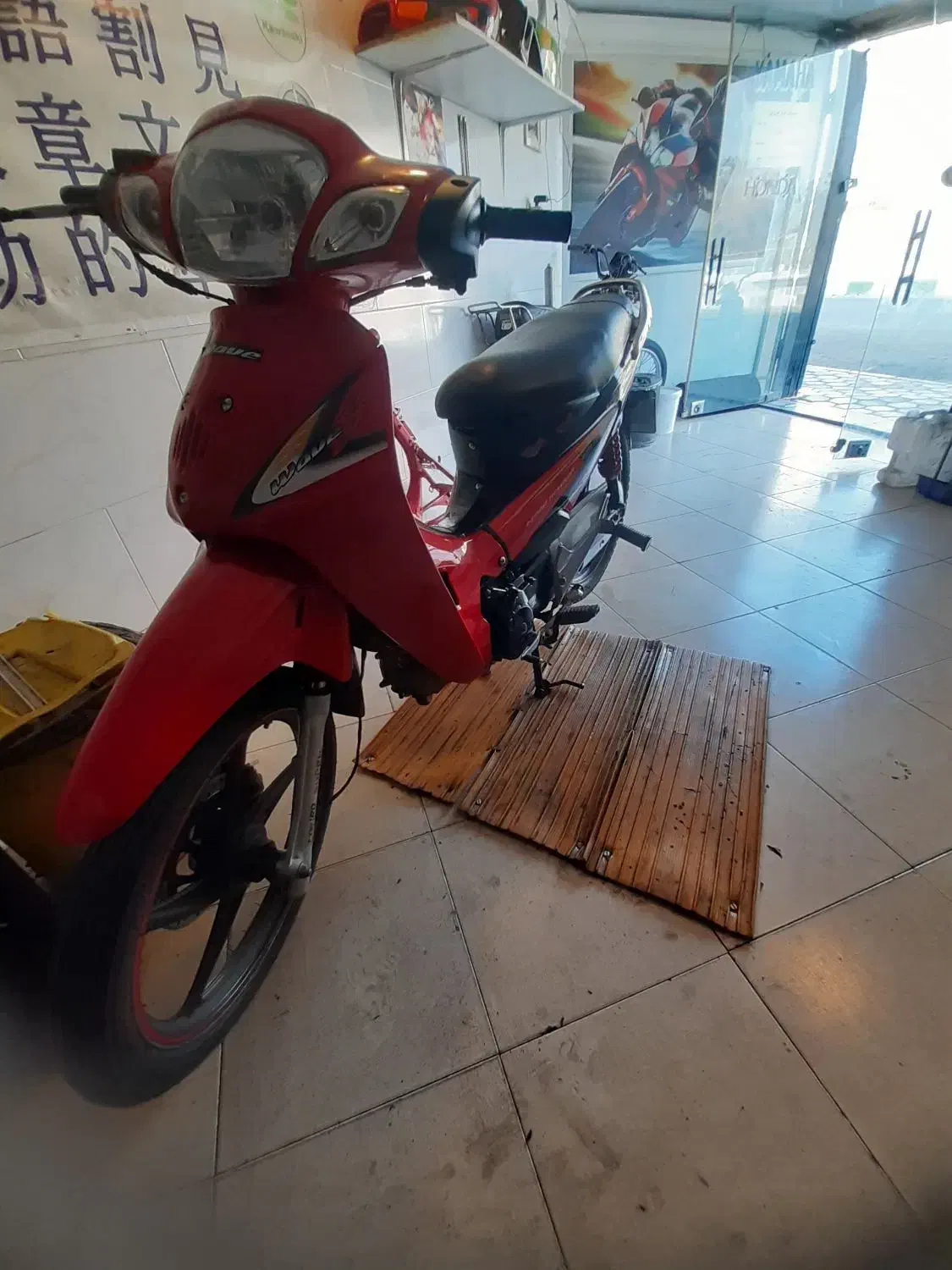 موتور بی کلاج|موتورسیکلت|کاشان, الغدیر|دیوار