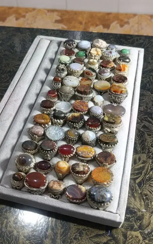 انگشتر نیکل با کیفیت با سنگ های اصلی و طبیعی|بدلیجات|لنجان, |دیوار