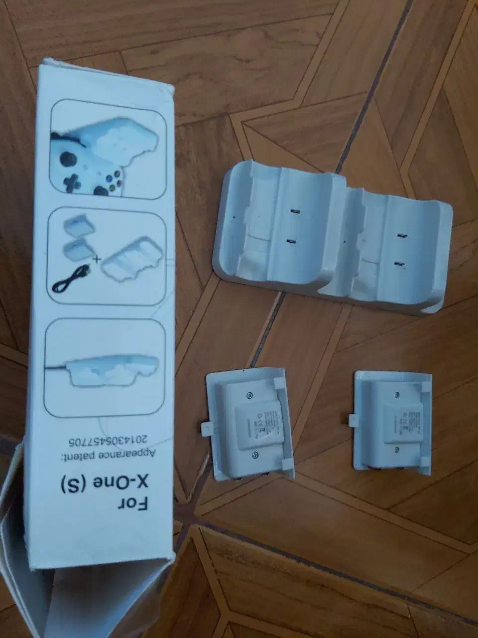 پایه شارژر xbox one s با 2 باتری|کنسول، بازی ویدئویی و آنلاین|تهران, صادقیه|دیوار