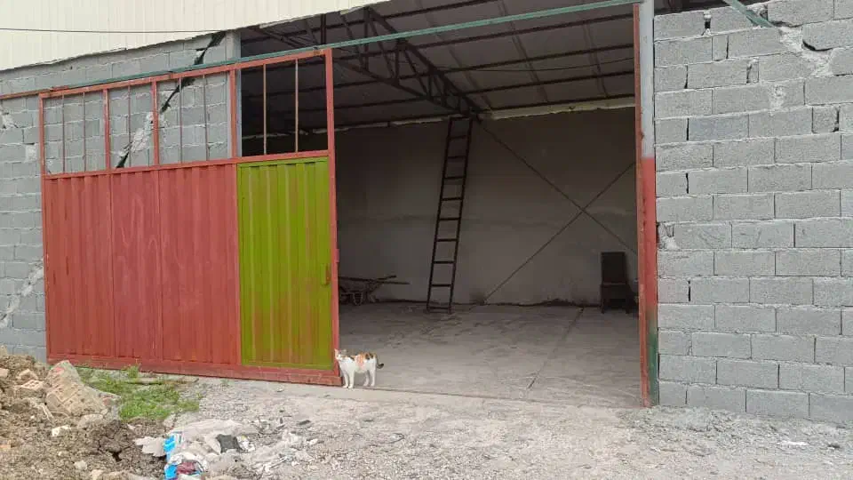 اجاره انبار ۱۷۰ متر ۱۰۰۰ متر محوطه  جاده انزلی|اجارهٔ دفتر صنعتی، کشاورزی، تجاری|رشت, بازار|دیوار