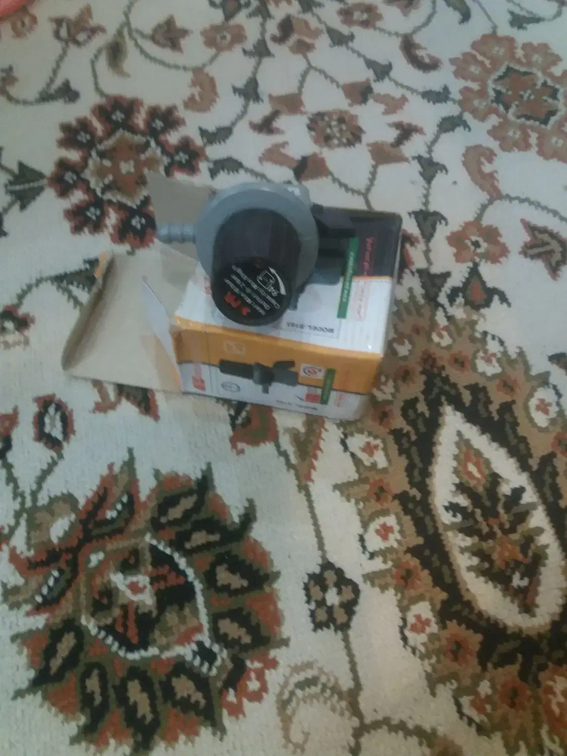 چندعدد ریگلاتور وفشارقوی|آبگرمکن، پکیج، شوفاژ|برخوار, |دیوار