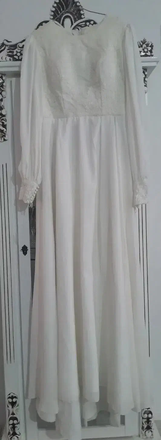 لباس مجلسی|لباس|زرندیه, |دیوار