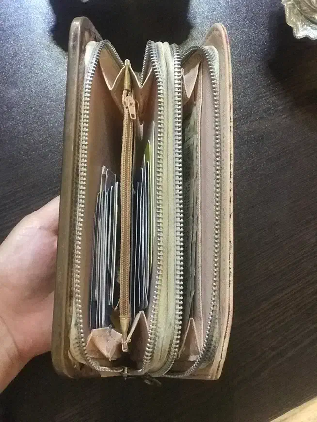 کیف پول بزرگ|کیف، کفش، کمربند|قم, انسجام|دیوار