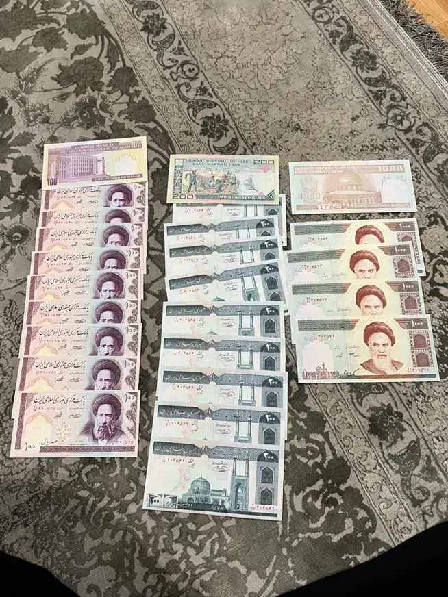 اسکناس قدیمی نو|کلکسیون سکه، تمبر، اسکناس|رشت, گلسار|دیوار