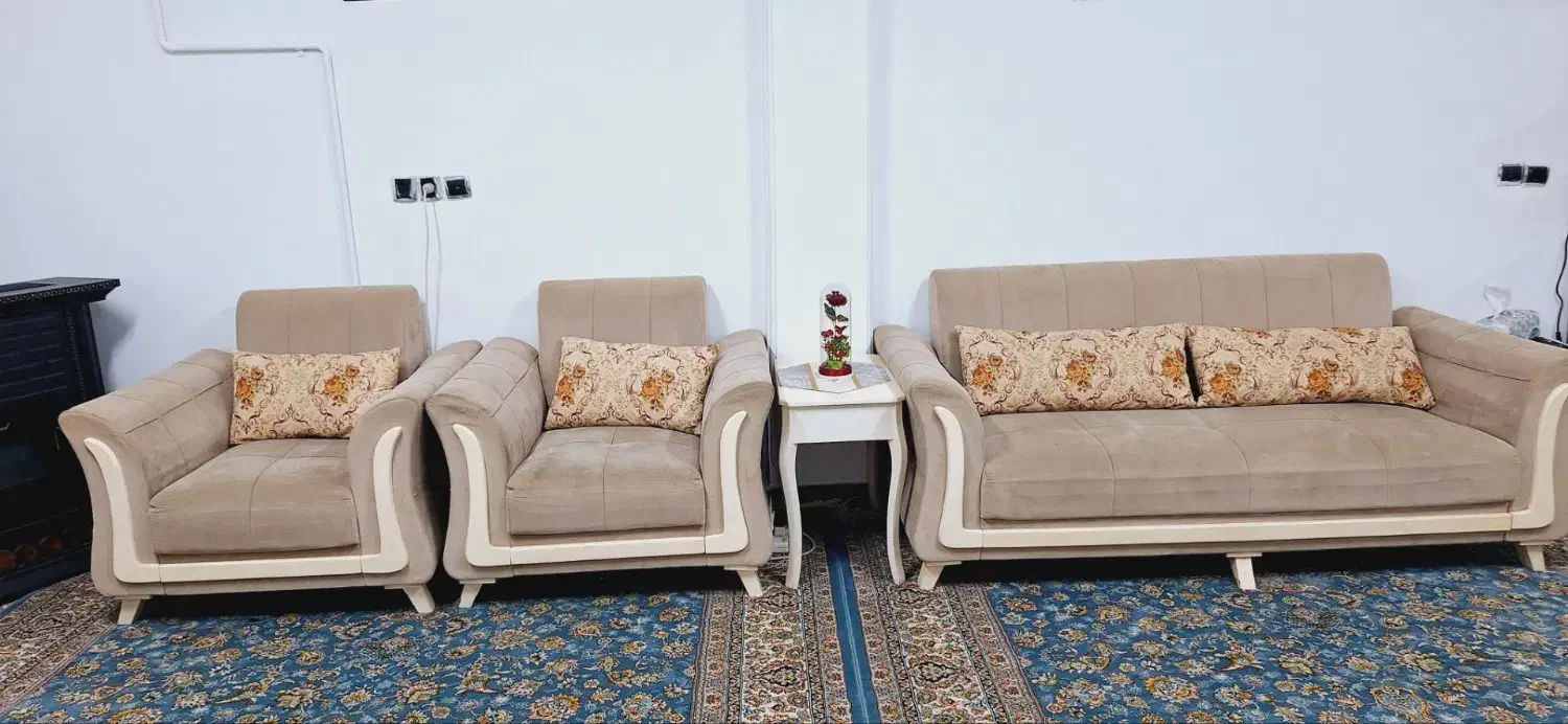 فروش مبل هفت نفره با سه عدد جلو مبلی|مبلمان خانگی و میز عسلی|درگز, |دیوار