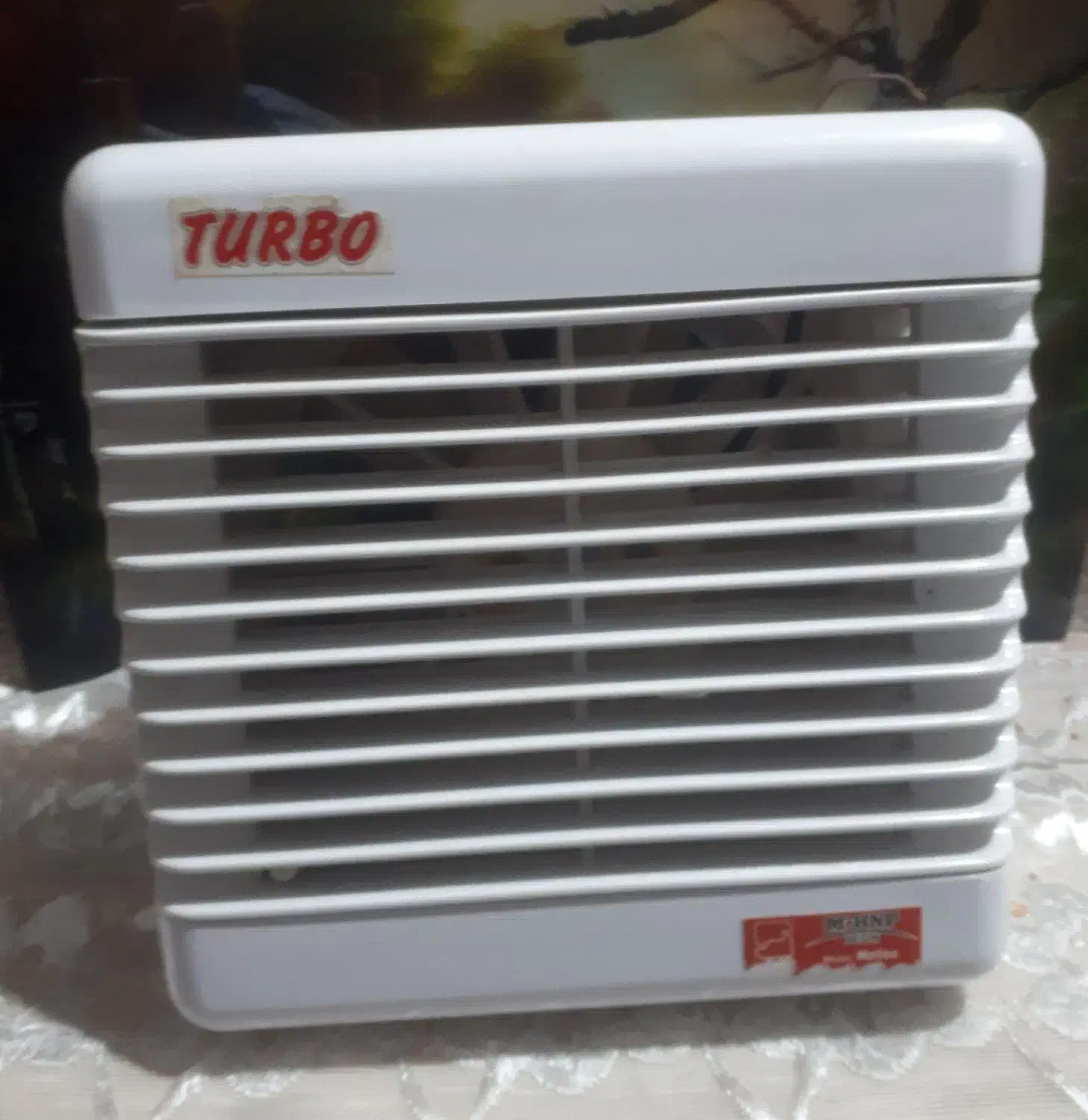 هواکش ودمنده هوا|پنکه و تصفیهکنندهٔ هوا|بروجرد, |دیوار