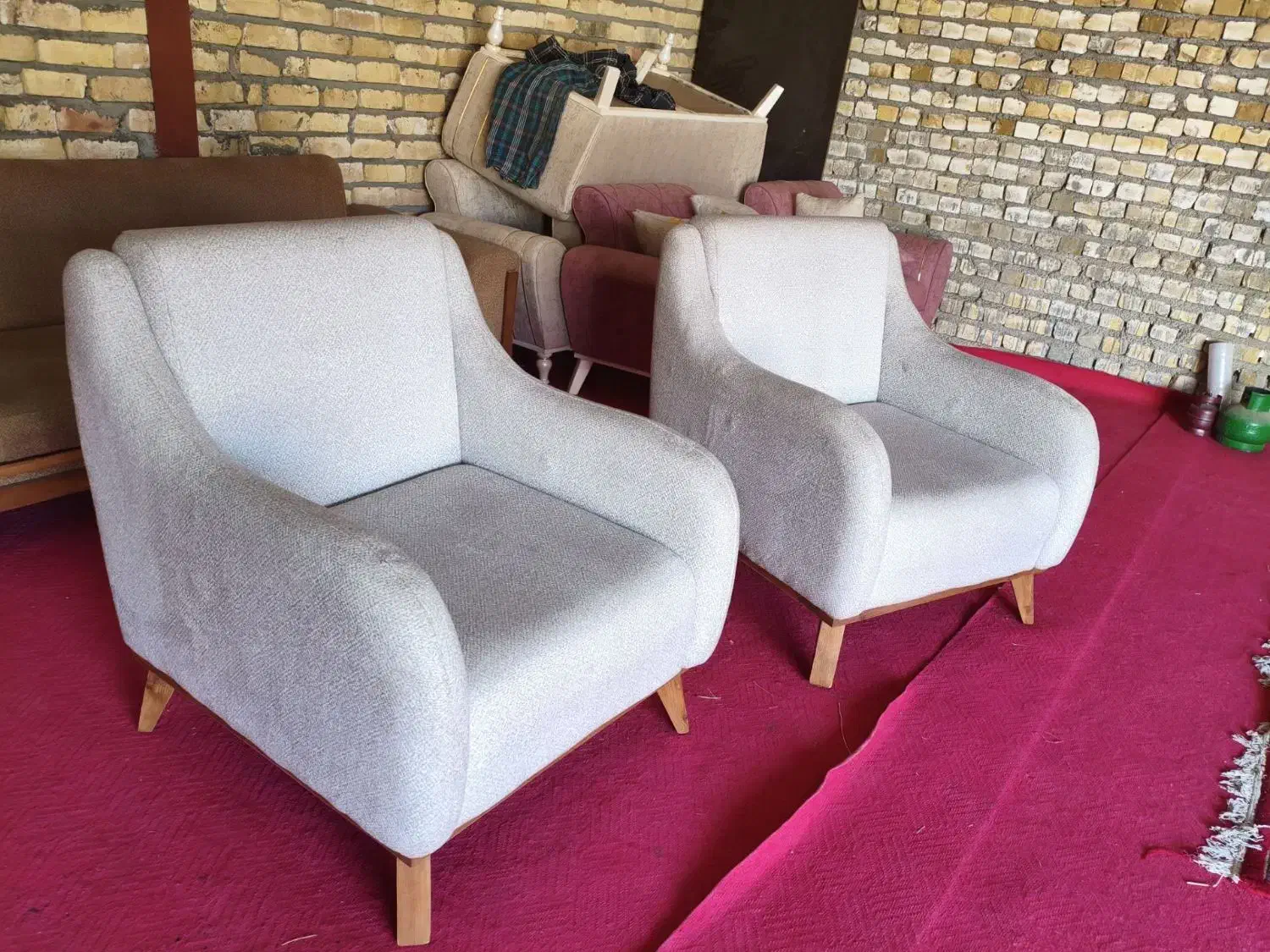 مبل کامل سالم|مبلمان خانگی و میز عسلی|قم, علی آباد|دیوار