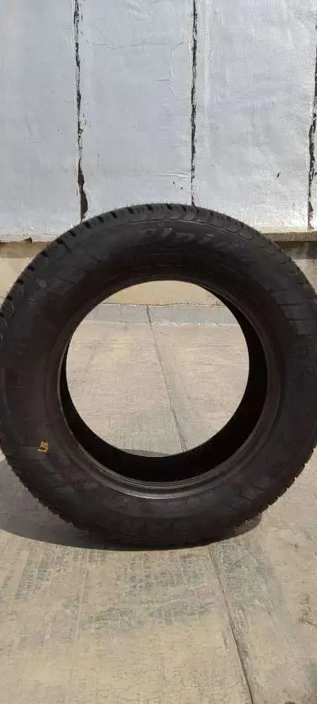 لاستیک بارز 185/65/14 و کومهو و هانکوک ۲۱۵/۴۵/۱۷|قطعات یدکی و لوازم جانبی|گنبد کاووس, |دیوار