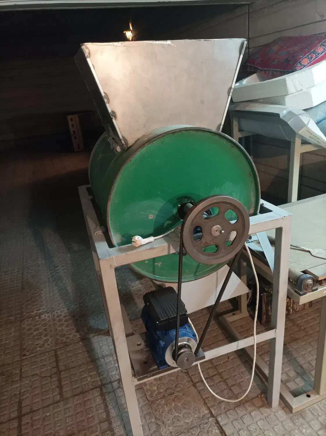 علف خرد کن یا علوفه خرد کن|ماشینآلات صنعتی|اصفهان, علی قلی آقا|دیوار