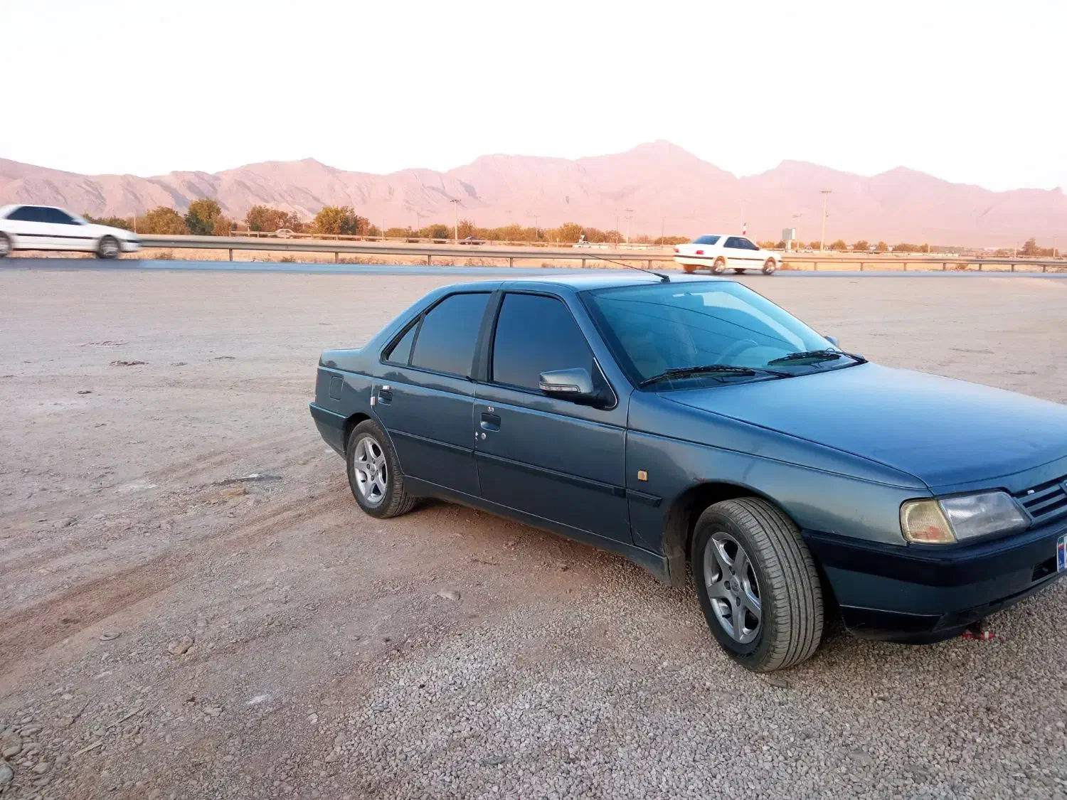 پژو ۴۰۵ مدل ۹۶|خودرو سواری و وانت|تیران, |دیوار