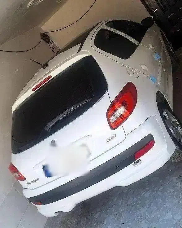 207 پاناروما  مدل 99|خودرو سواری و وانت|کرمان, |دیوار