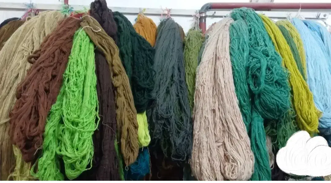 نخ کامل(۲عدد)پشتی دستباف|لوازم خیاطی و بافتنی|سنندج, |دیوار