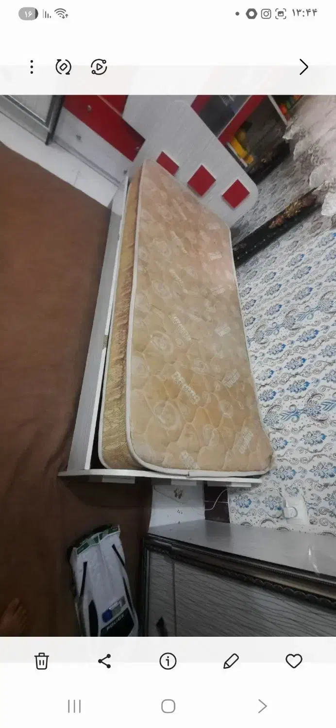 سرویس نوزاددرحدنو کمد وتخت ۳۵۰۰میلیون|تخت و سرویس خواب|یزد, |دیوار